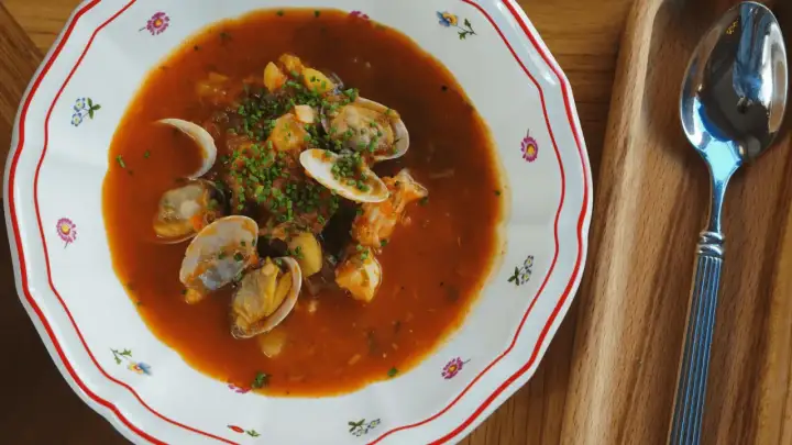 Vin till bouillabaisse - Välj rätt flaska & lyft smakerna!
